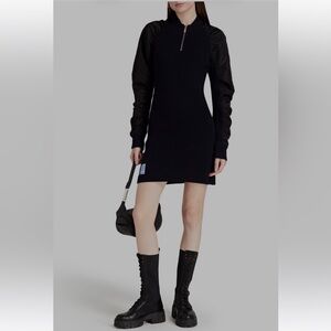 MCQ by Alexander McQueen Long-sleeves Sweater Dress Size: US4/6 Dark Blue/Black